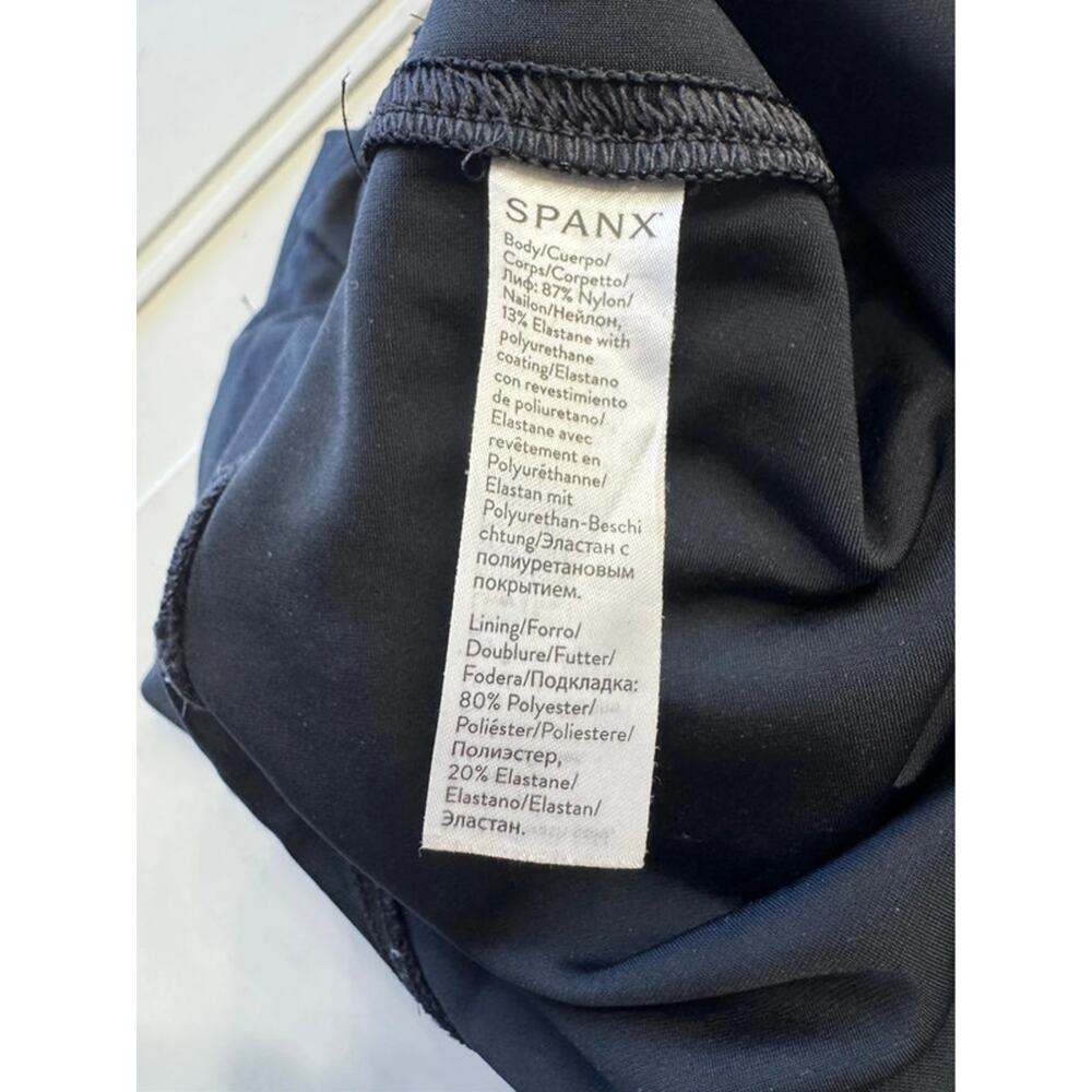 Spanx Women’s Sz M Black Gray Camo Shaping Leggings - Picture 4 of 6